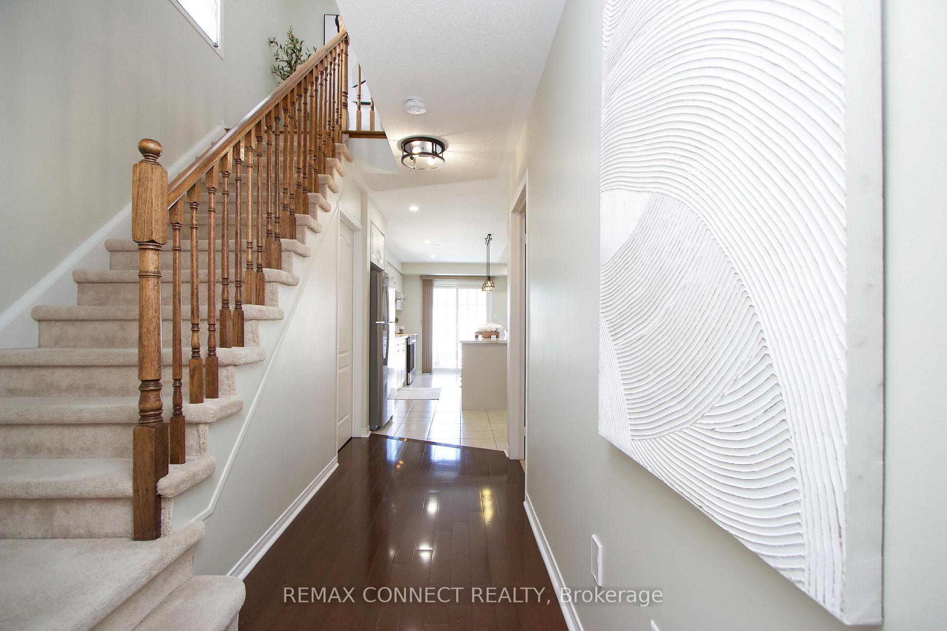 13 Netherway Crescent, Ajax — photo 4 of 5