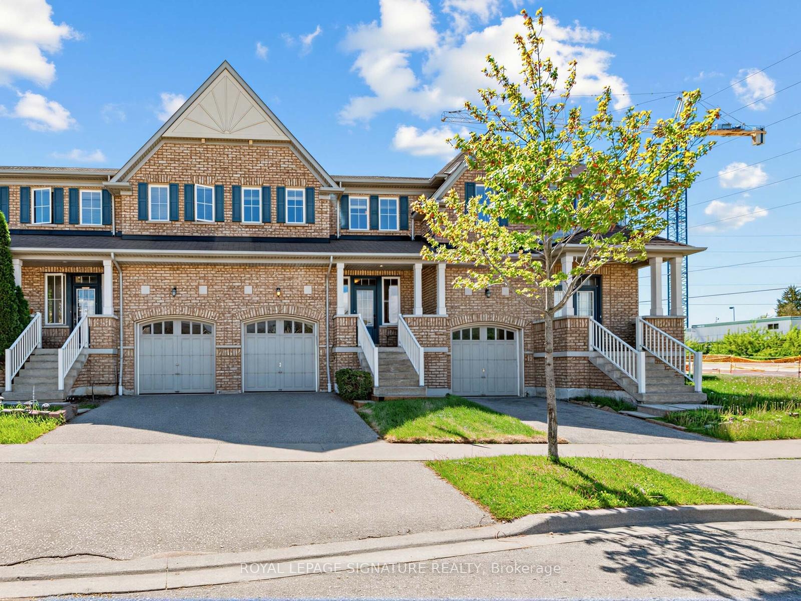32 Clarepark Court, Ajax, ON L1Z 0J5 — Ajax, Ontario
