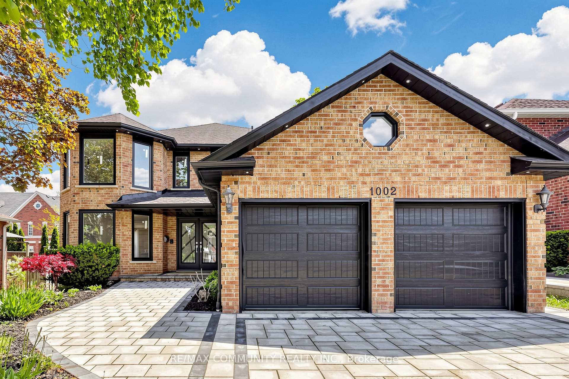 1002 Riverview Crescent, Pickering, ON L1V 4M5 — Pickering, Ontario