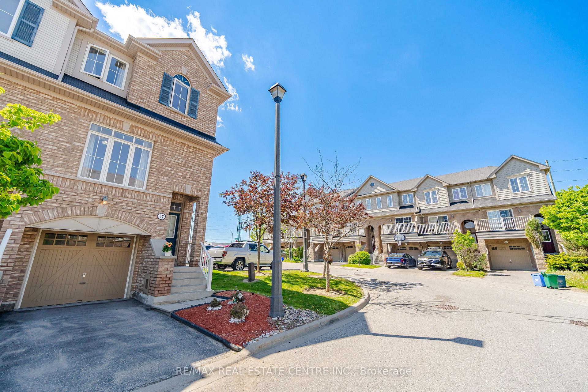 47 Martinworth Lane, Ajax — photo 2 of 5