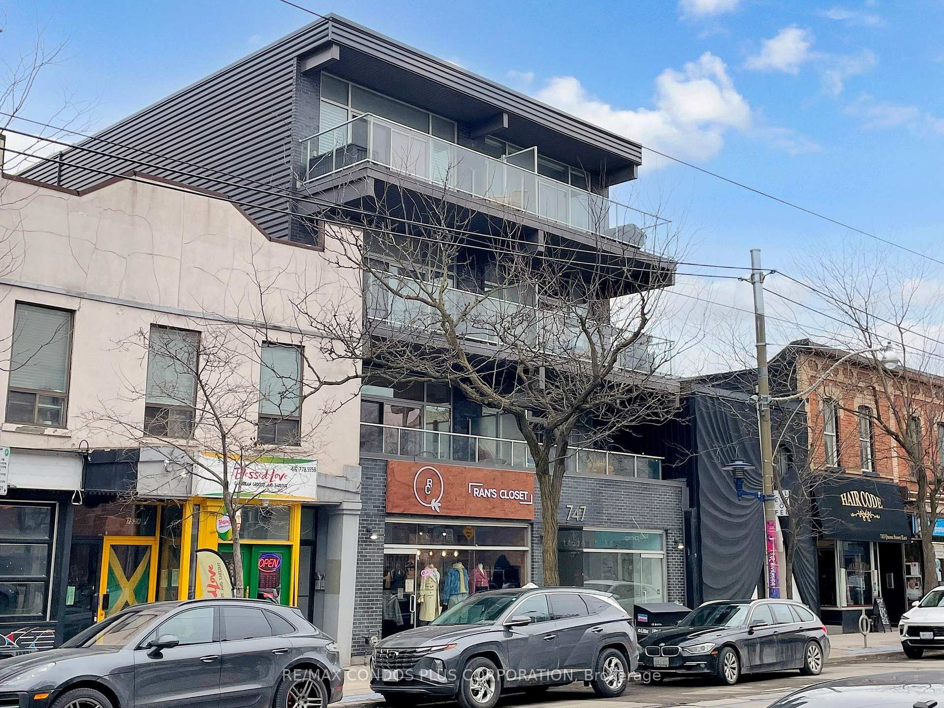 747 Queen Street E 201, Toronto E01 — photo 3 of 5