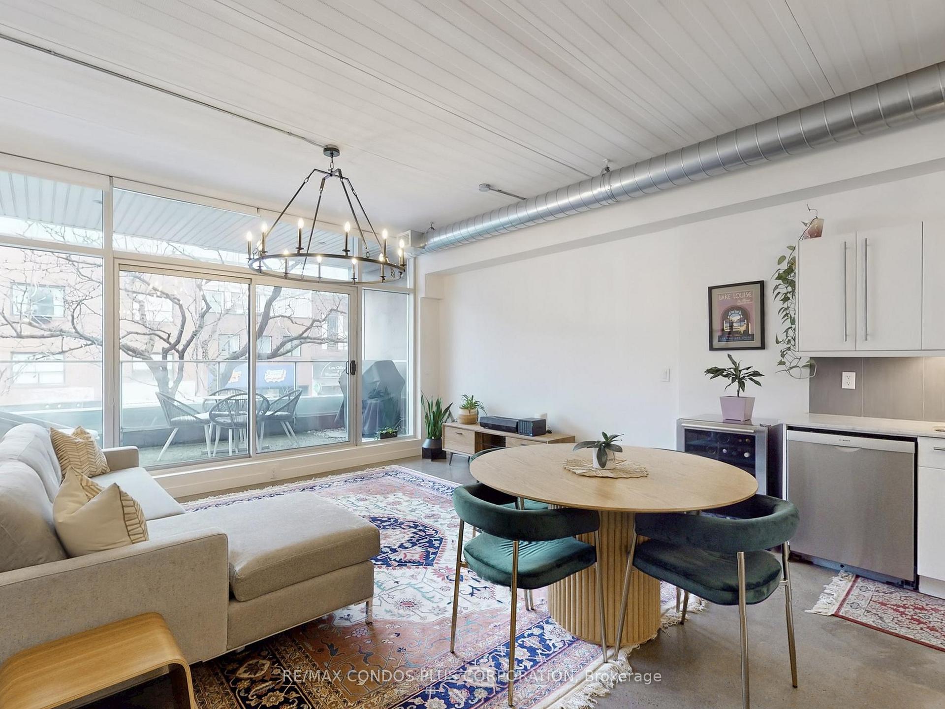 747 Queen Street E 201, Toronto E01 — photo 5 of 5