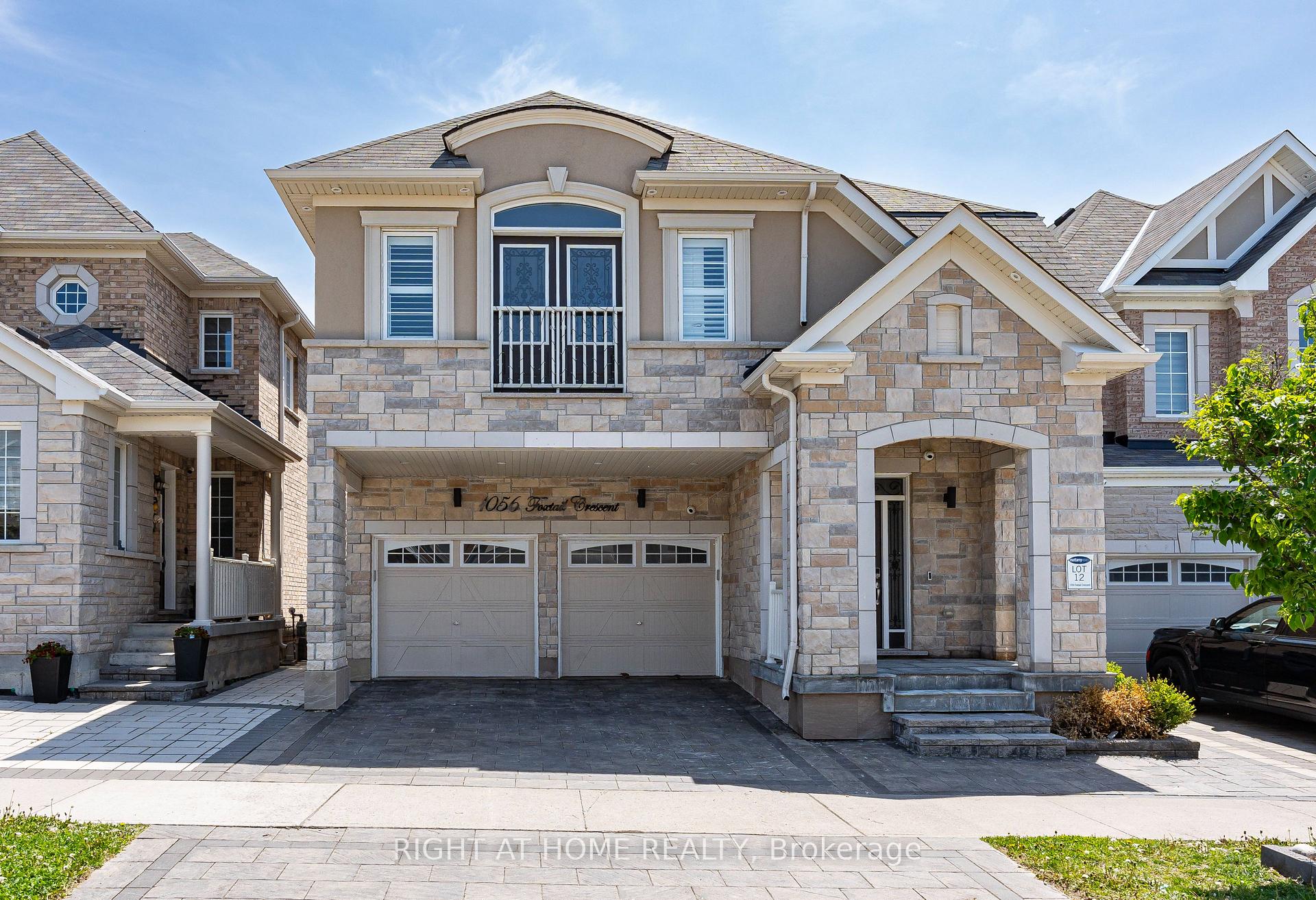 1056 Foxtail Crescent, Pickering, ON L1X 0E7 — Pickering, Ontario