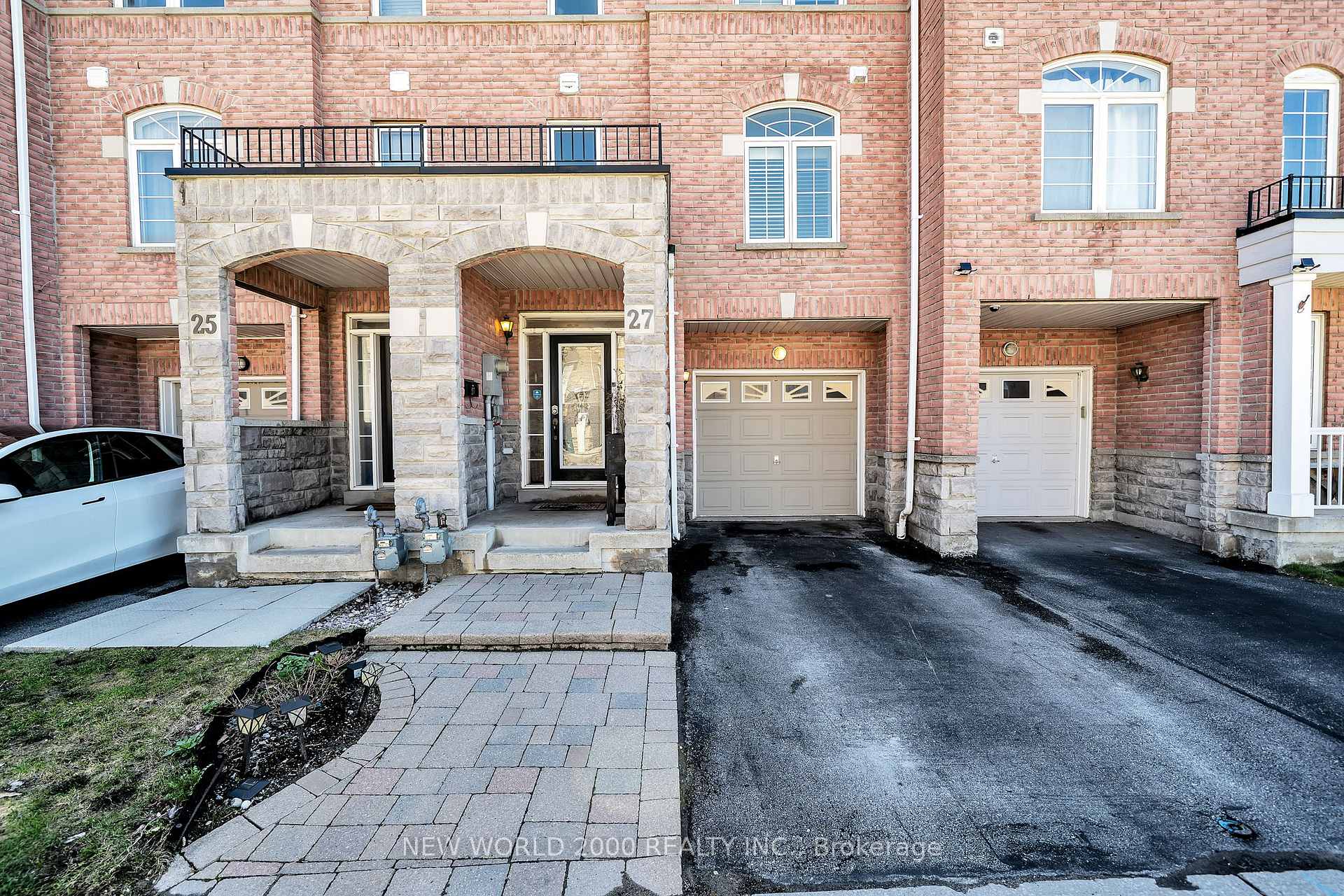27 Stonewood Street, Ajax — photo 3 of 5