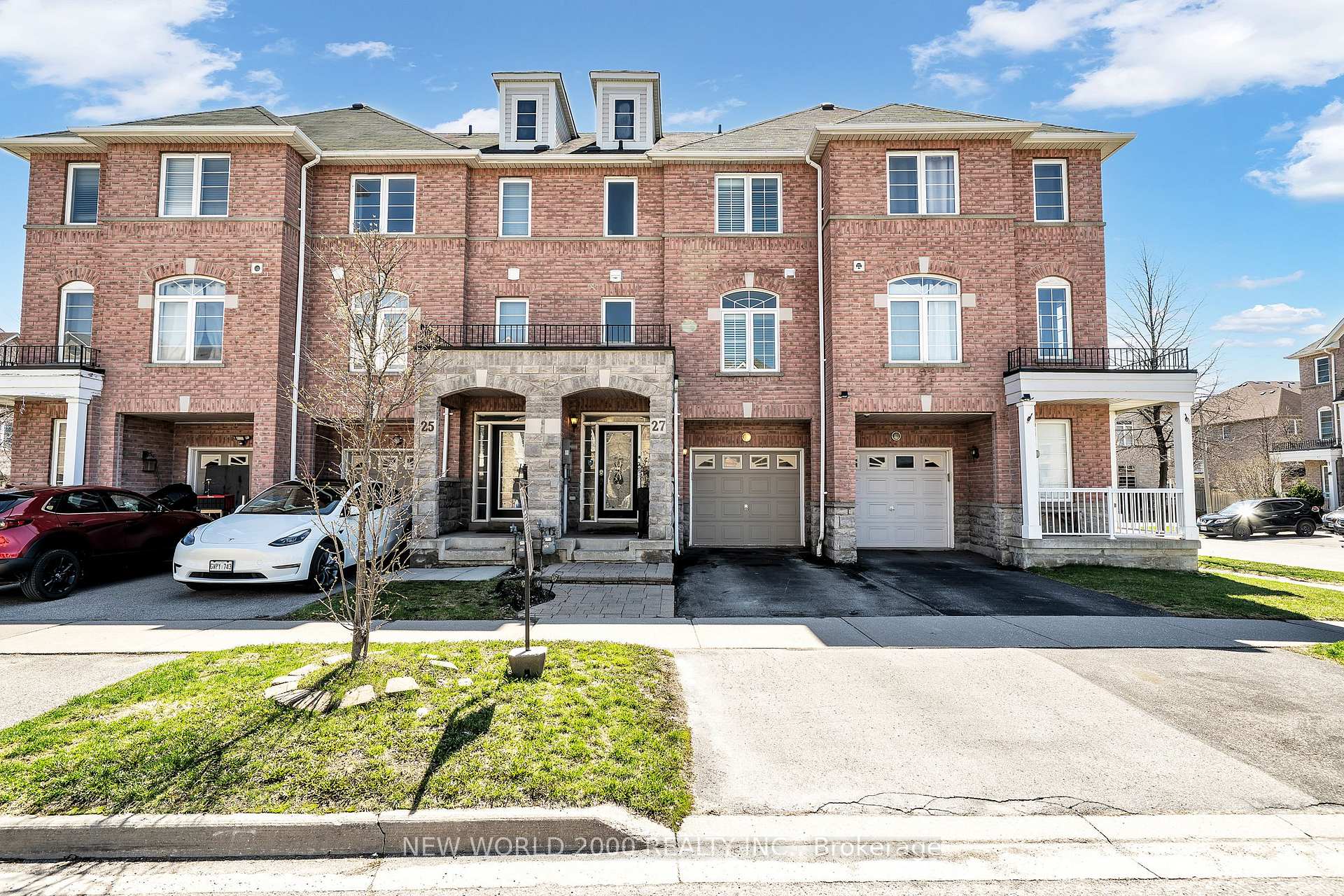 27 Stonewood Street, Ajax — photo 4 of 5