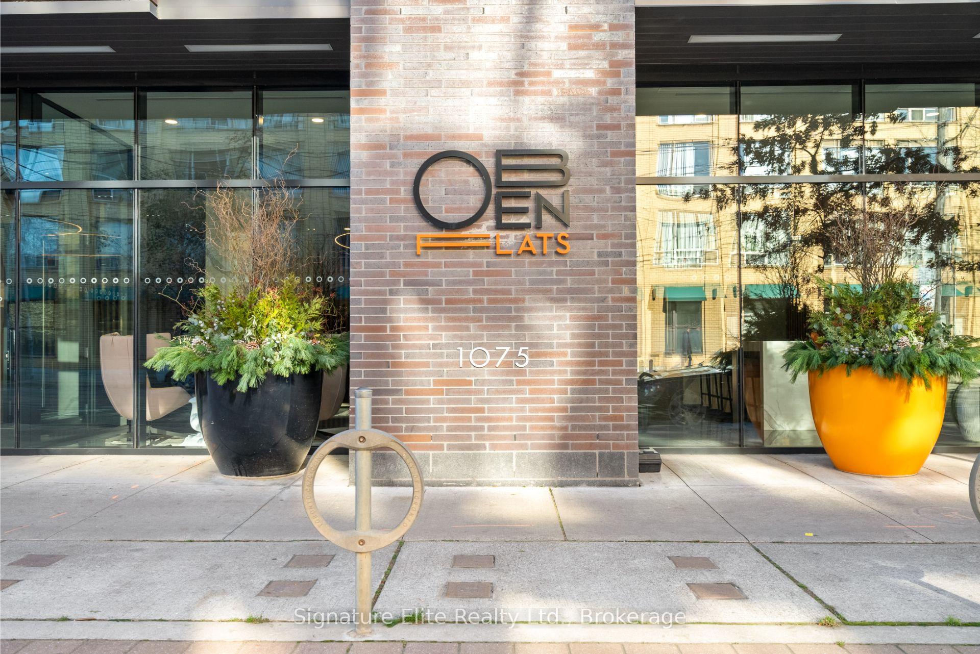 1075 Queen Street E 402, Toronto E01 — photo 2 of 5
