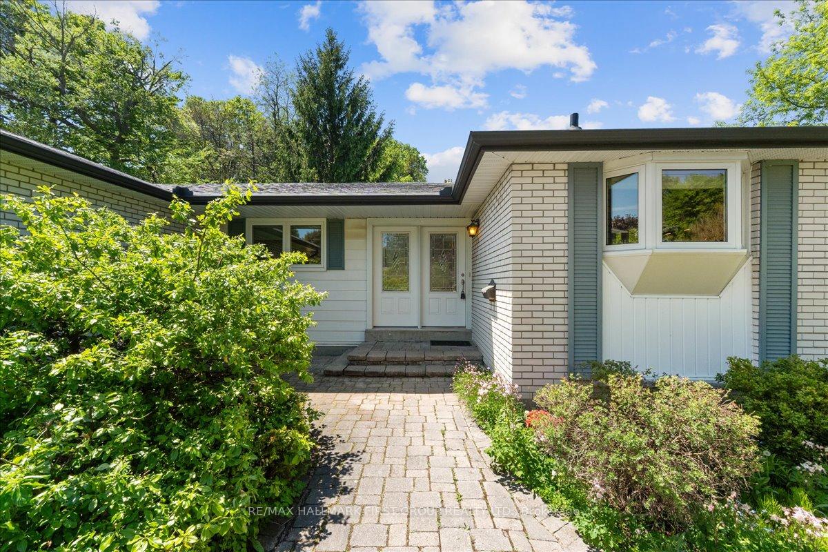 104 Marwin Road, Ajax — photo 3 of 5