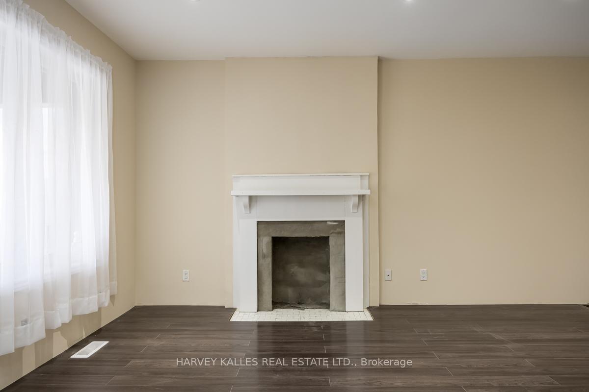 50 Ashdale Avenue, Toronto E01 — photo 5 of 5