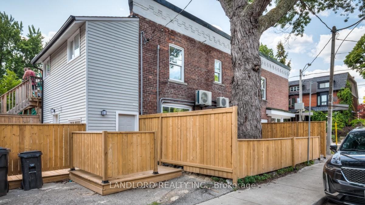 601 Logan Avenue, Toronto E01 — photo 5 of 5