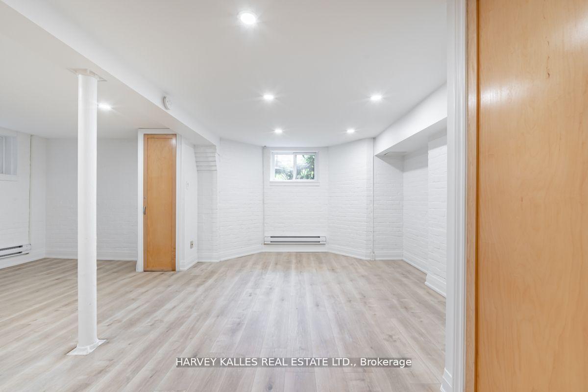 44 Browning Avenue Bsmt, Toronto E03 — photo 5 of 5