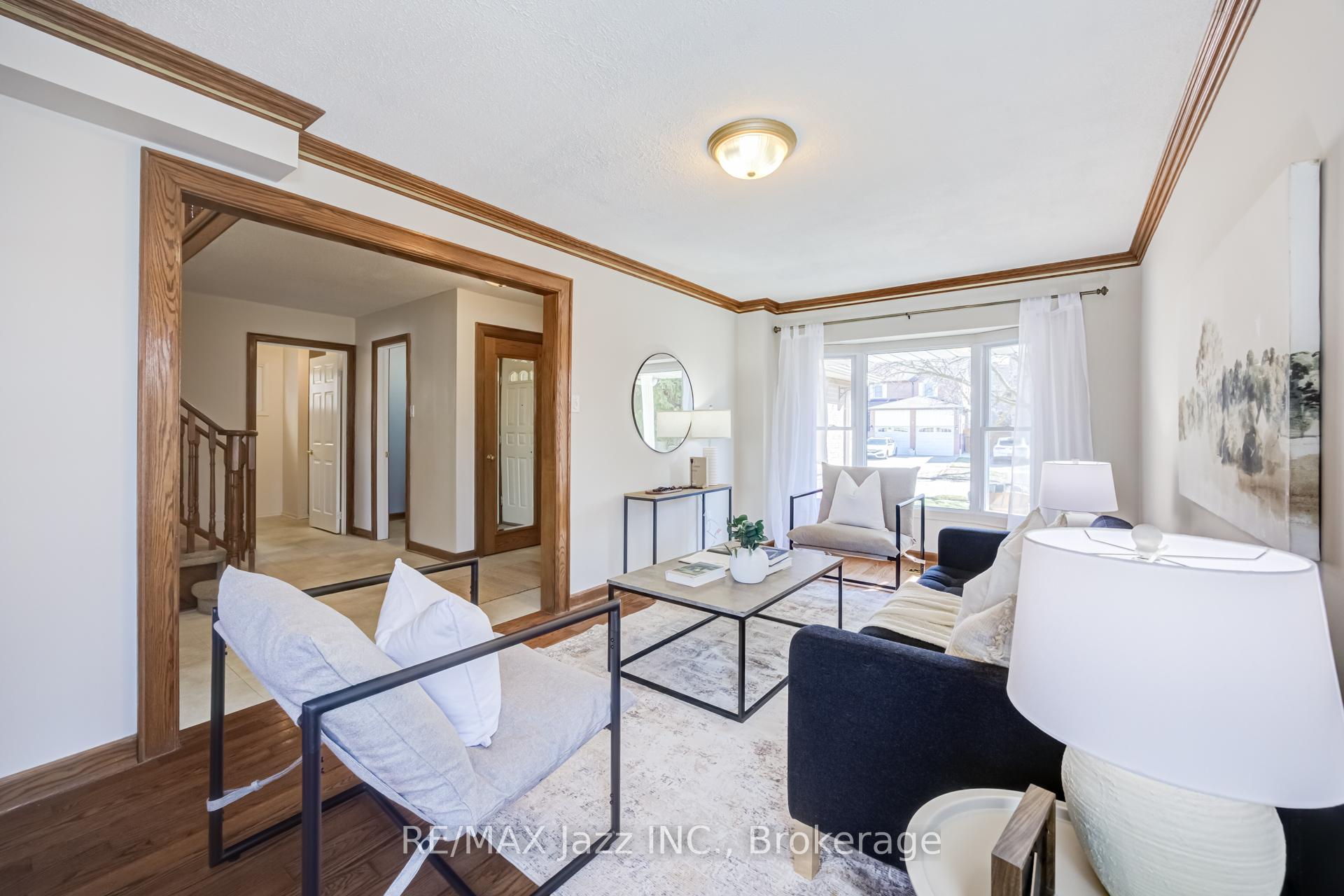 2 Coomer Crescent, Ajax — photo 5 of 5