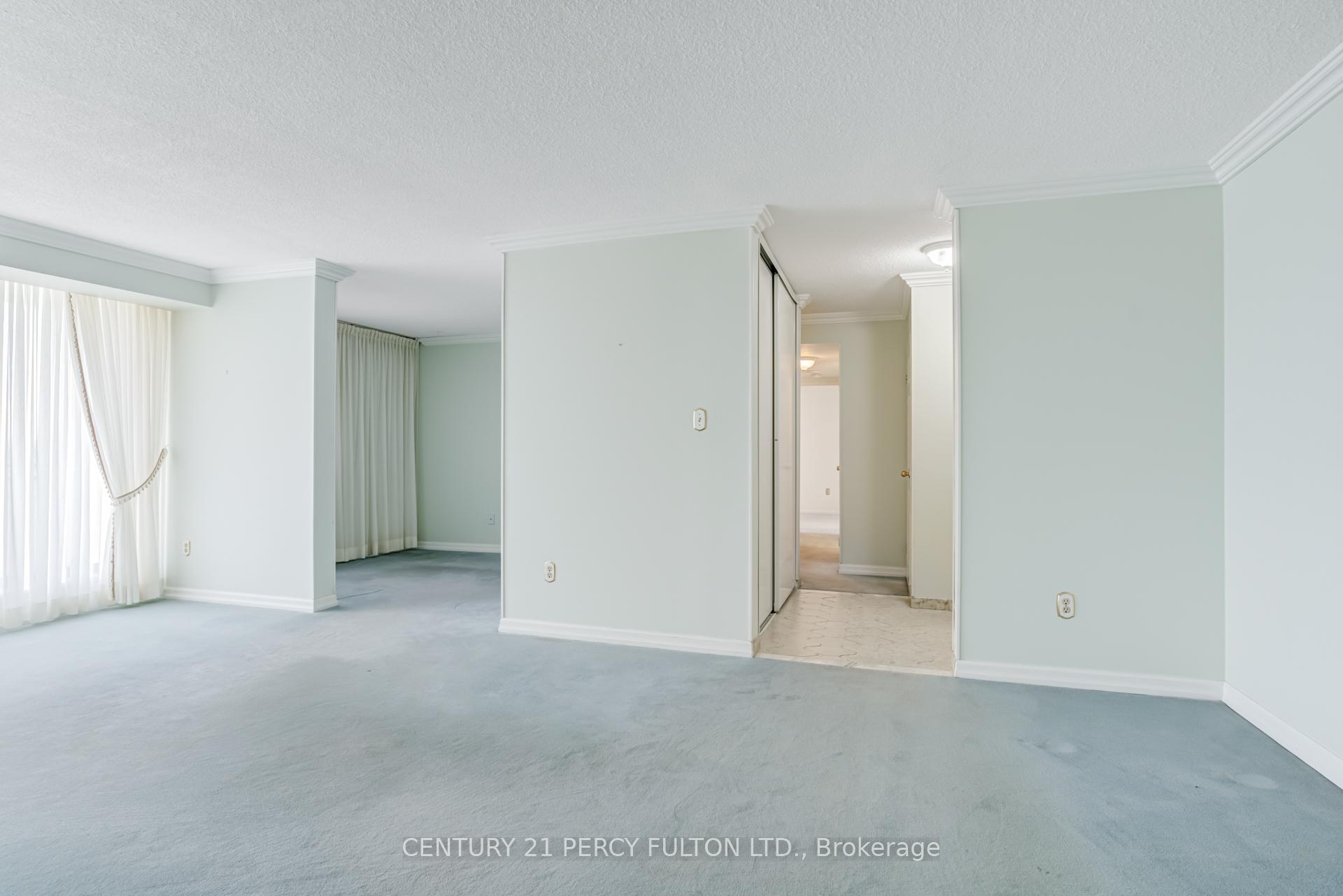121 Trudelle Street 608, Toronto E08 — photo 3 of 5