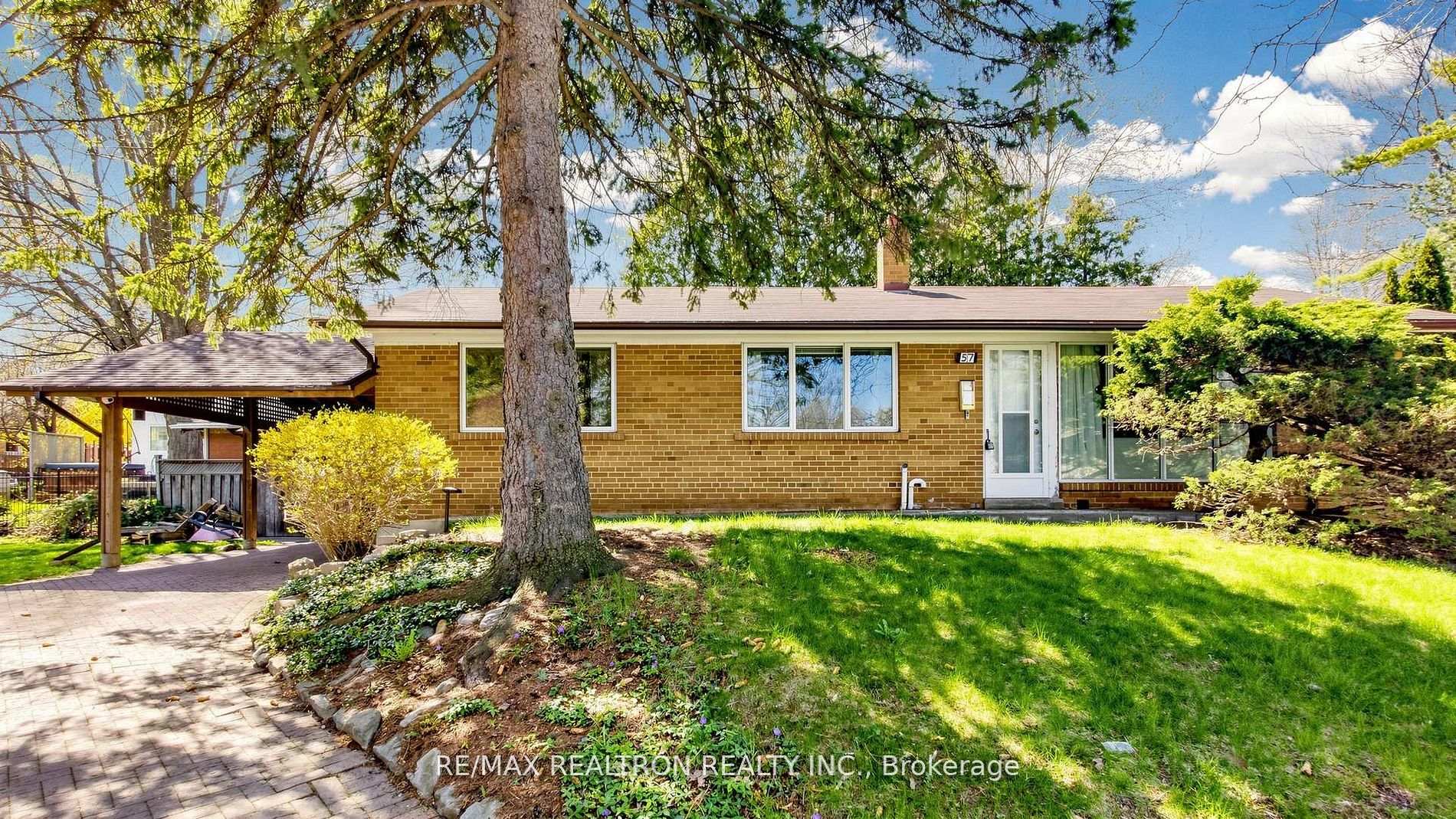 57 Copping Road, Toronto E09 — photo 2 of 5