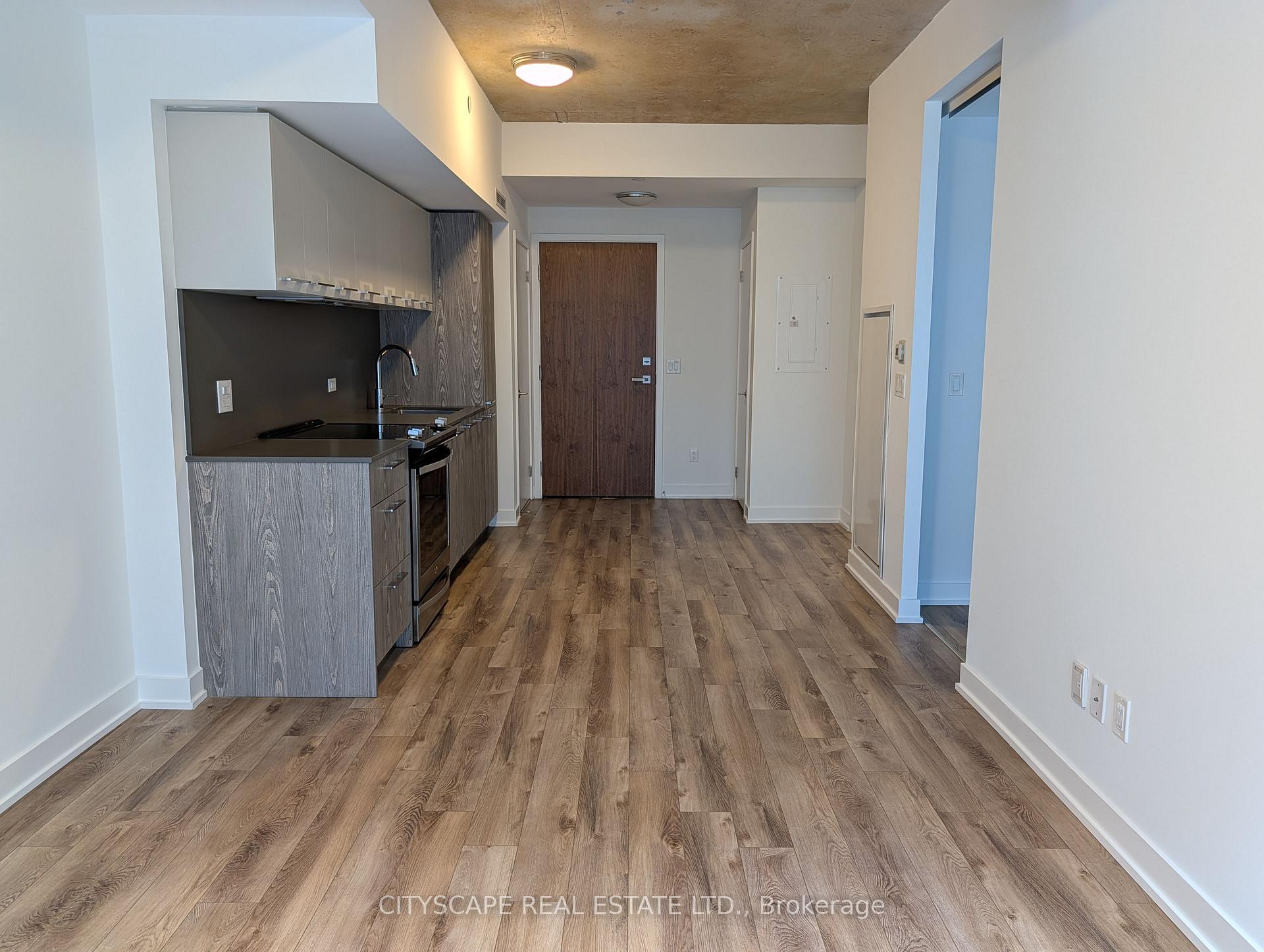 30 Baseball Place 514, Toronto E01 — photo 2 of 5