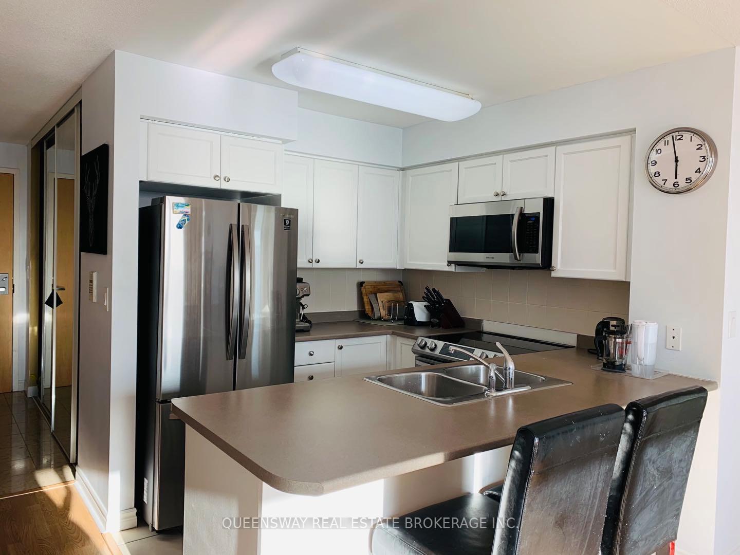 68 Grangeway Avenue 1601, Toronto E09 — photo 2 of 5