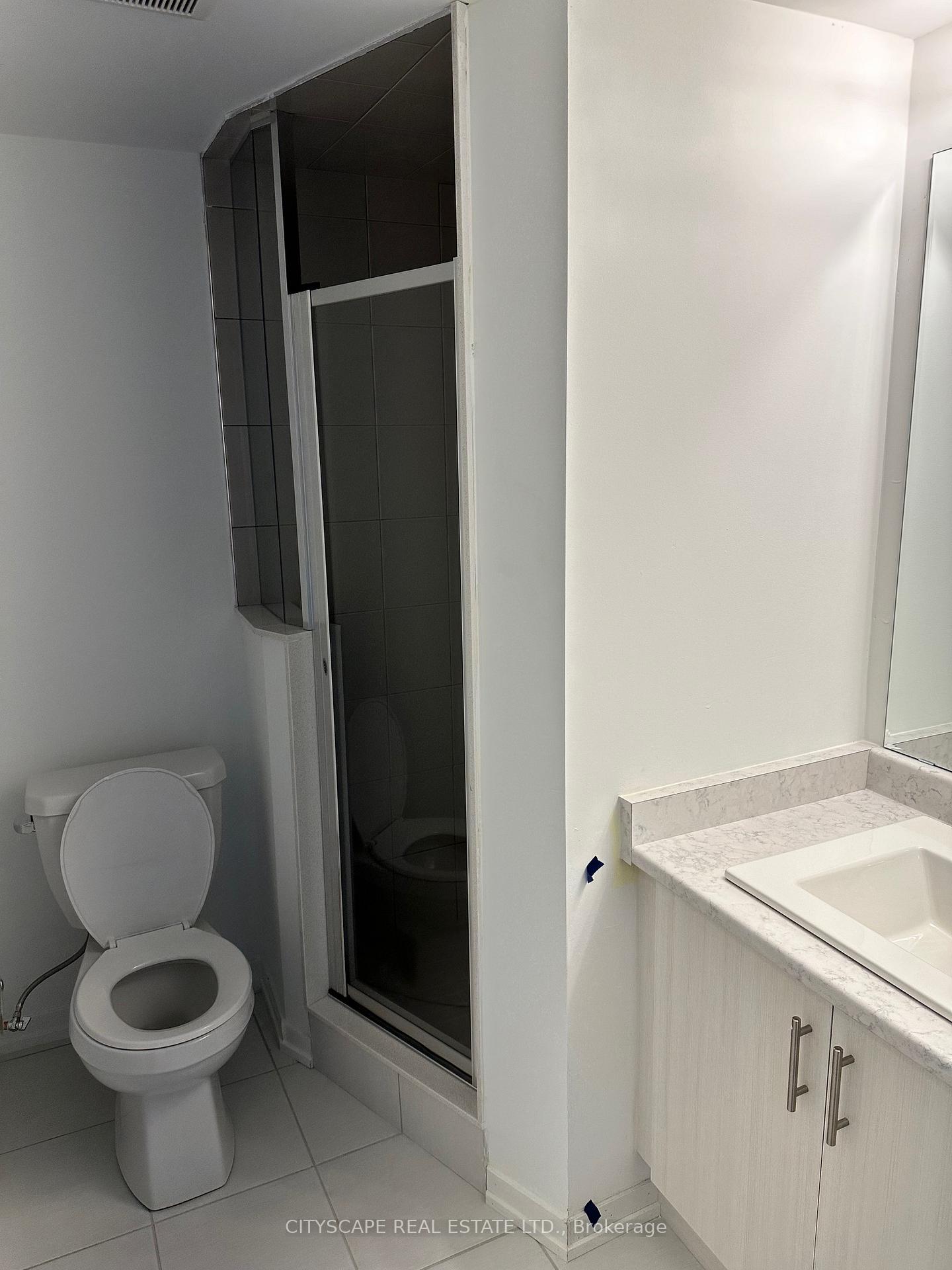 163 Hunt Street N 101, Ajax — photo 4 of 5