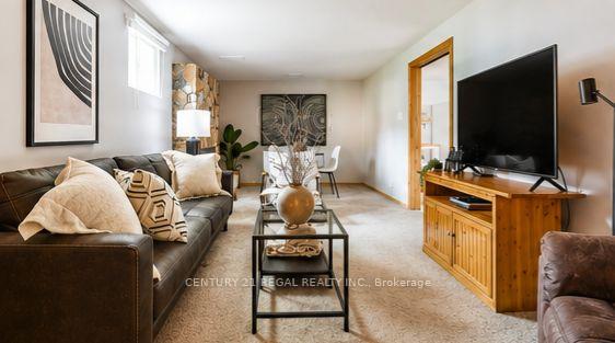 145 Clements Road E, Ajax — photo 2 of 5