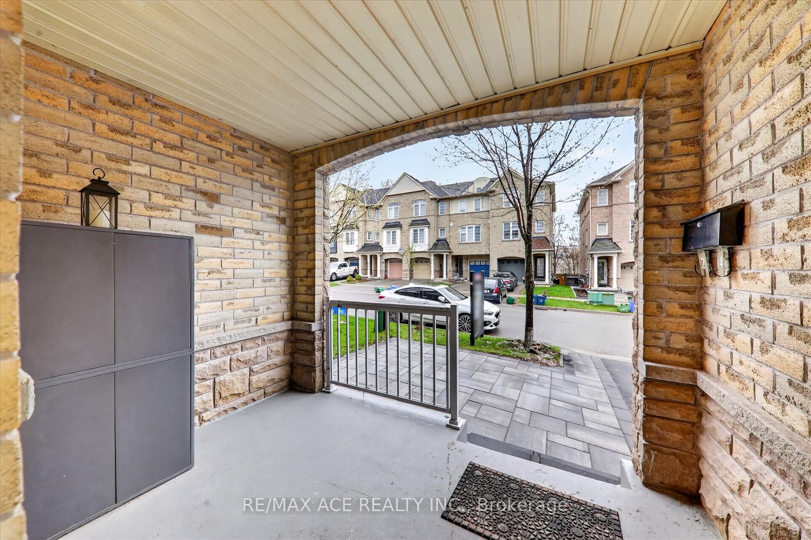 24 Cullcastle Street, Ajax — photo 5 of 5
