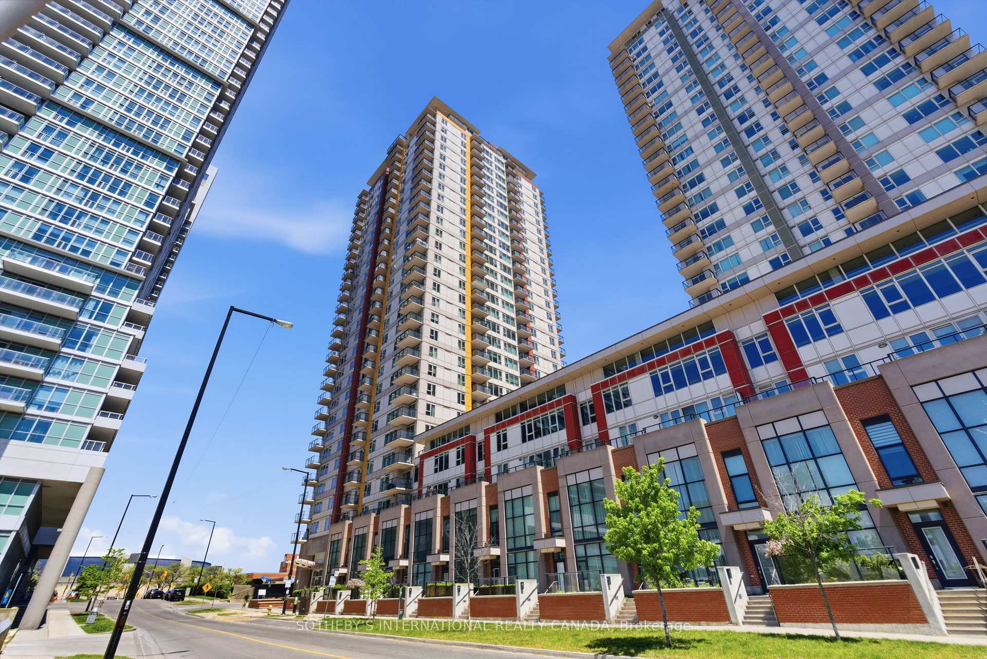 25 Town Centre Court 3208, Toronto E09, ON M1P 0B4 — Toronto E09, Ontario