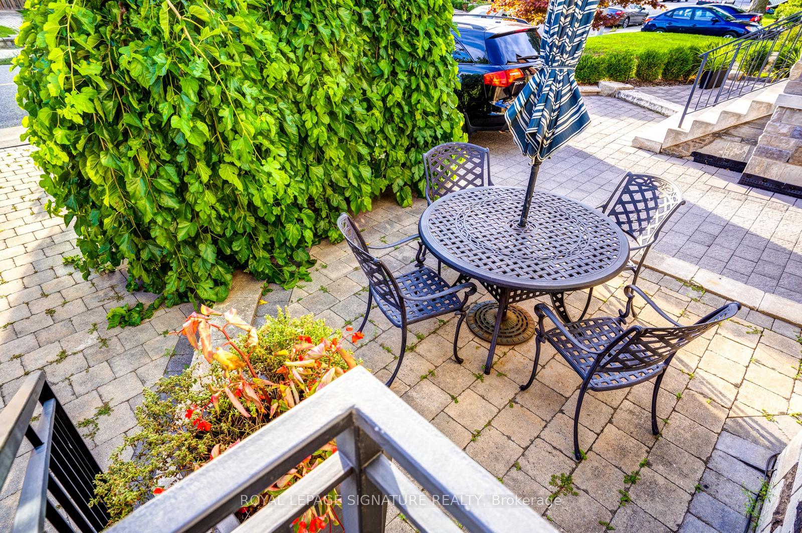 33 Athlone Road Main Fl, Toronto E03 — photo 4 of 5