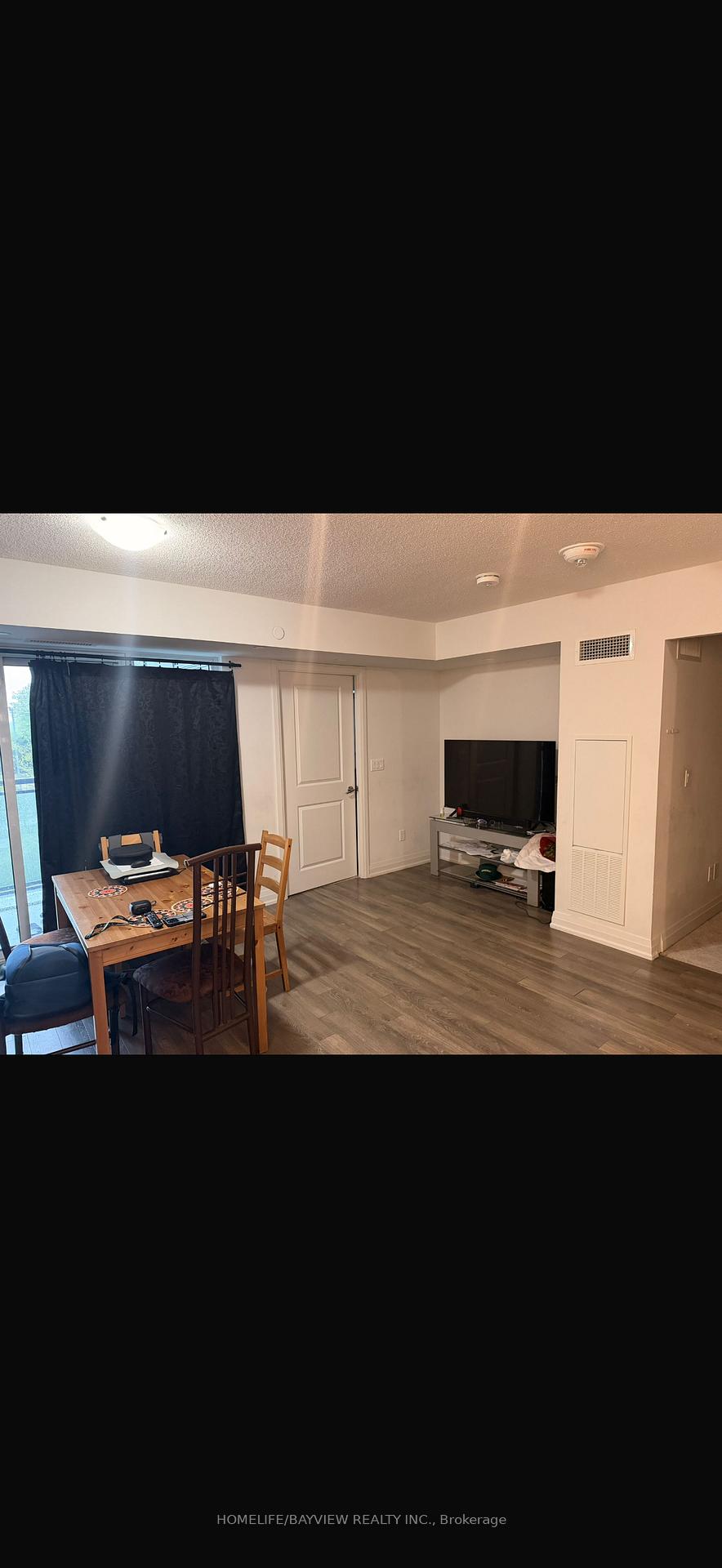 20 Meadowglen Place 221, Toronto E09 — photo 2 of 4