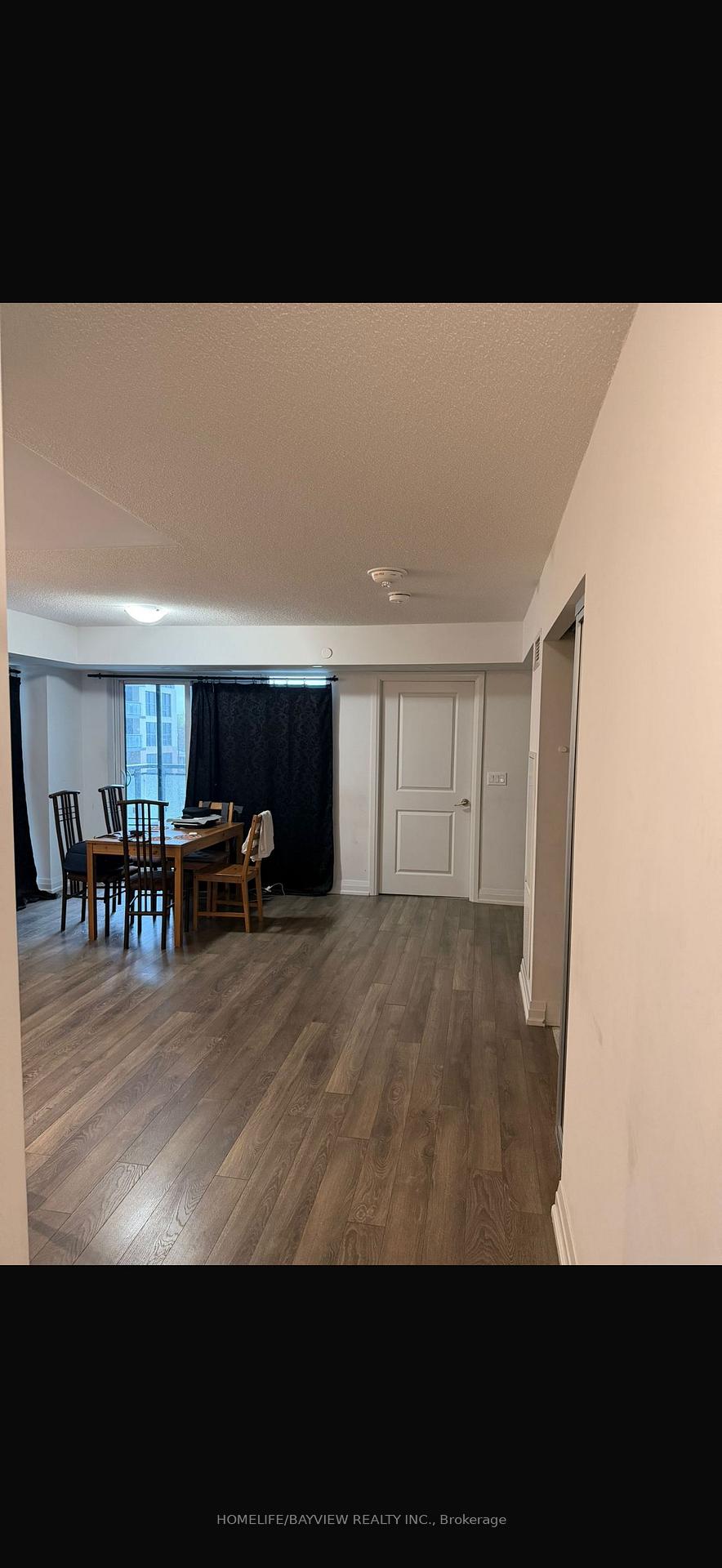 20 Meadowglen Place 221, Toronto E09 — photo 3 of 4