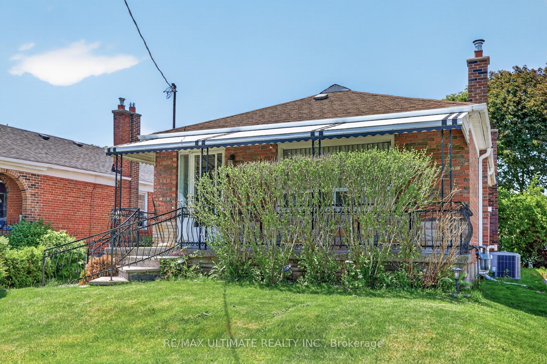 1494 Danforth Road, Toronto E09 — photo 3 of 5