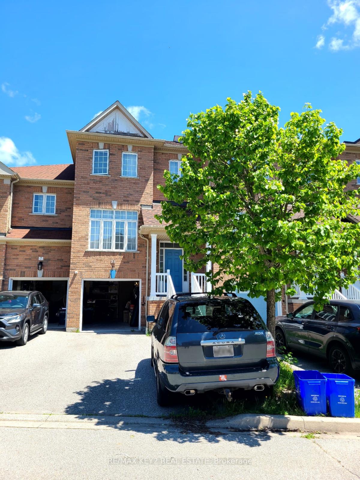 6 Edgley Court, Ajax, ON L1T 0B9 — Ajax, Ontario