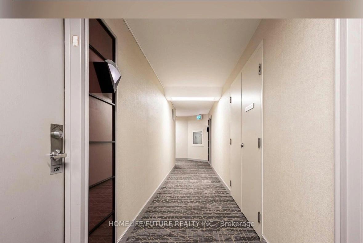 88 Corporate Drive 1519, Toronto E09 — photo 3 of 5