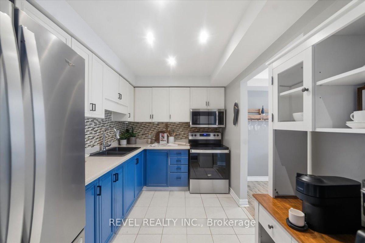 87 Thorp Crescent, Ajax — photo 3 of 5