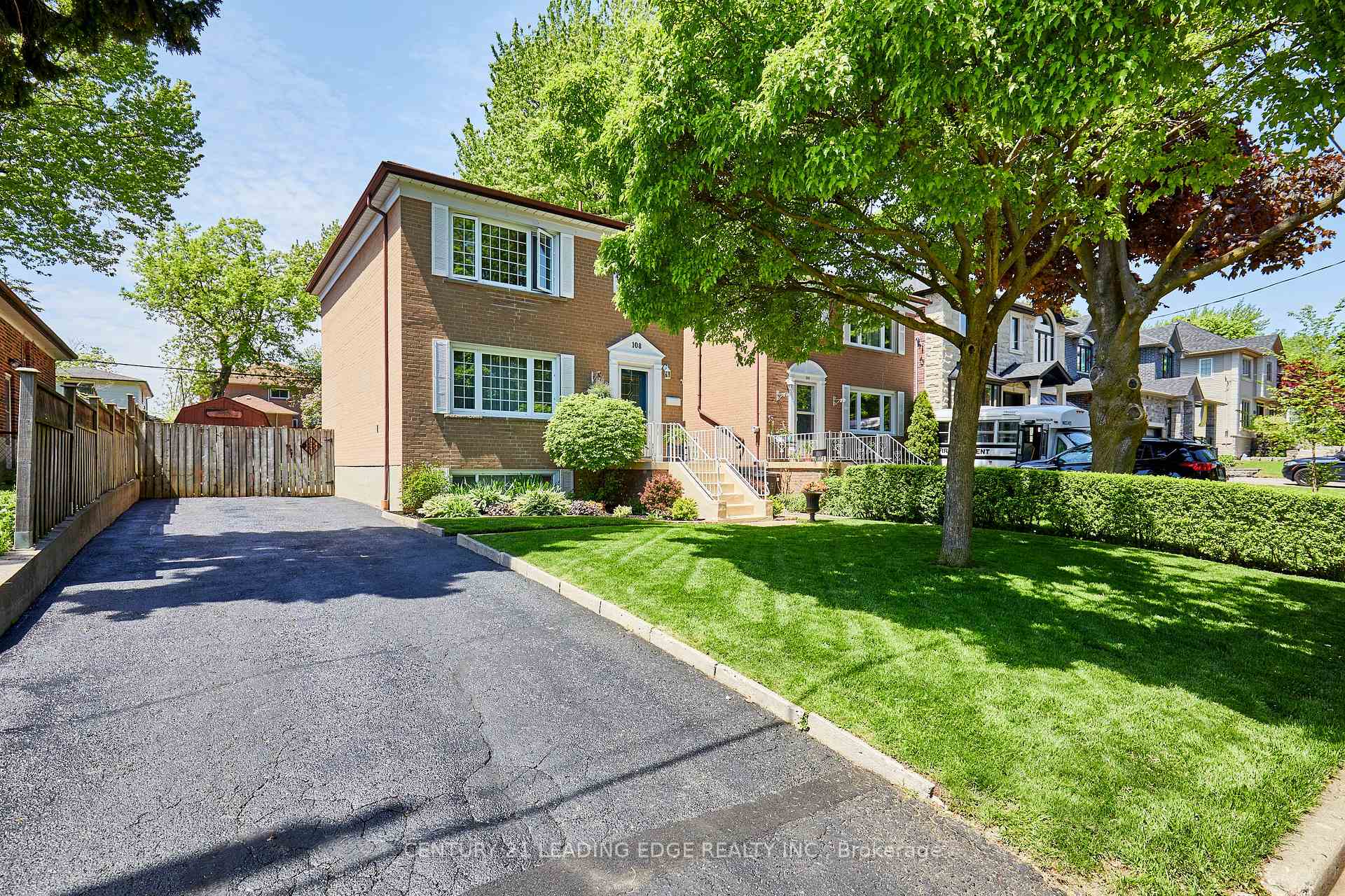 108 Gradwell Drive, Toronto E08 — photo 2 of 5