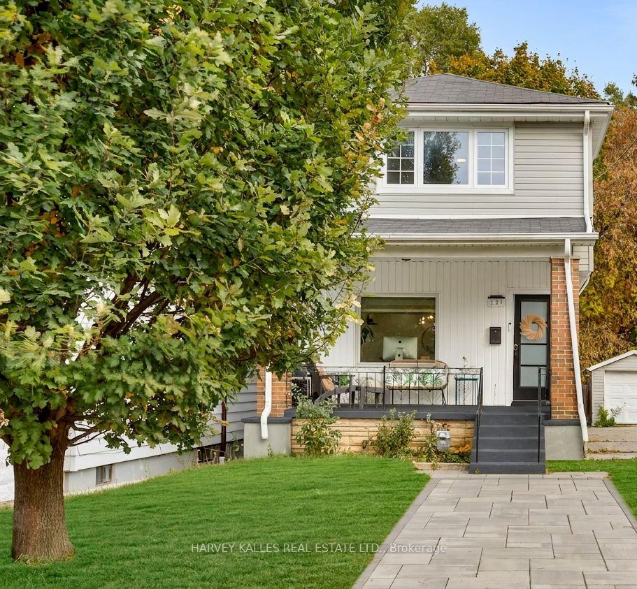 139 King Edward Avenue, Toronto E03, ON M4C 5J7 — Toronto E03, Ontario