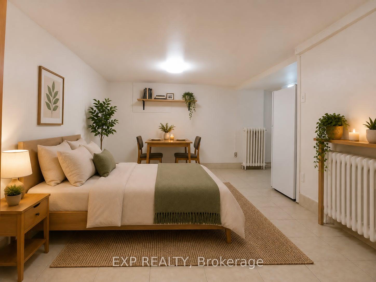 169 O'Connor Drive Bachelor, Toronto E03 — photo 3 of 5