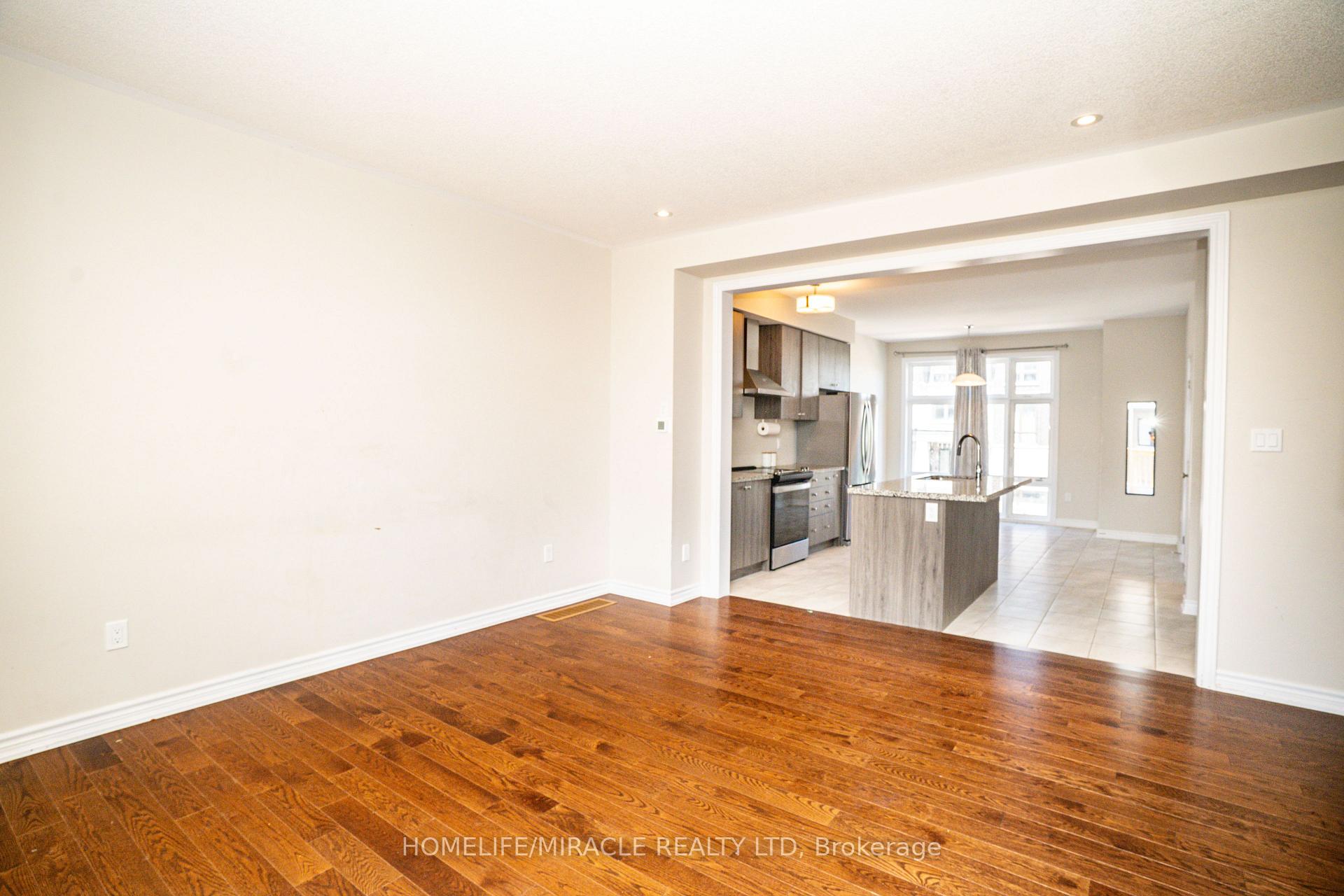 52 Douet Lane, Ajax — photo 4 of 5