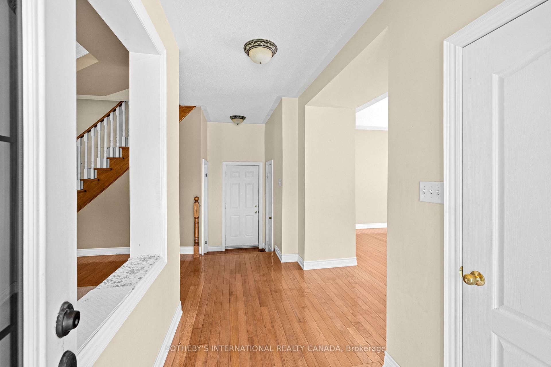 45 Montebello Crescent, Ajax — photo 4 of 5