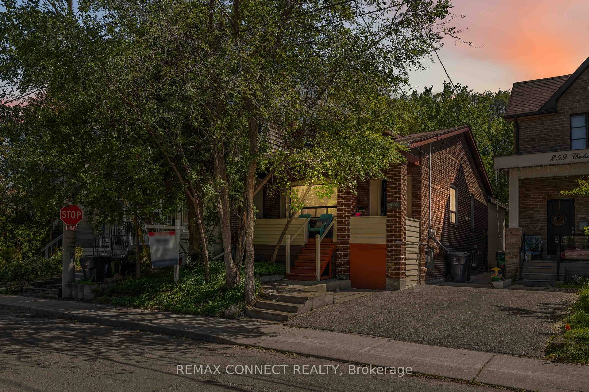 261 Cedarvale Avenue, Toronto E03 — photo 3 of 5