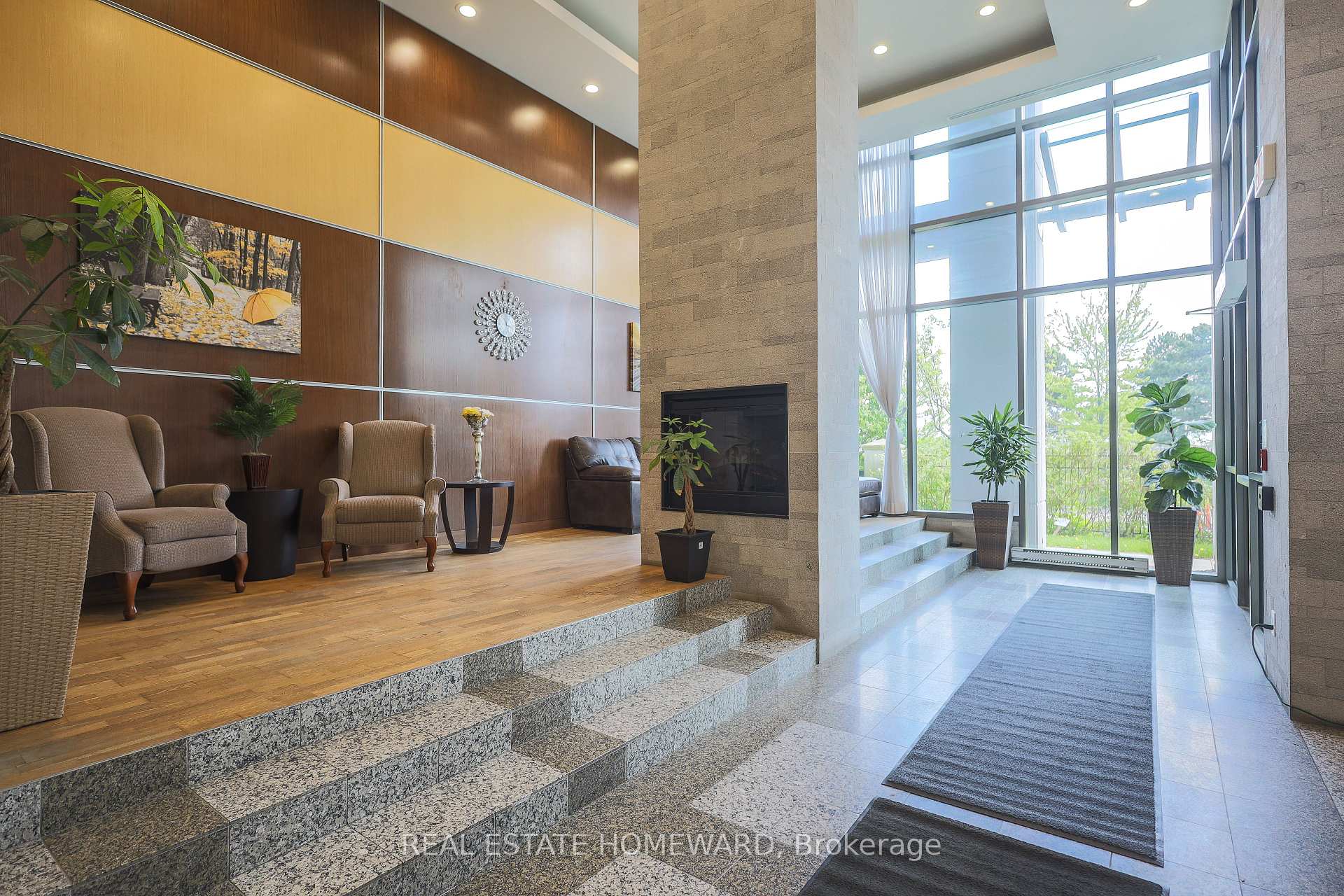 88 Grangeway Avenue 805, Toronto E09 — photo 2 of 5