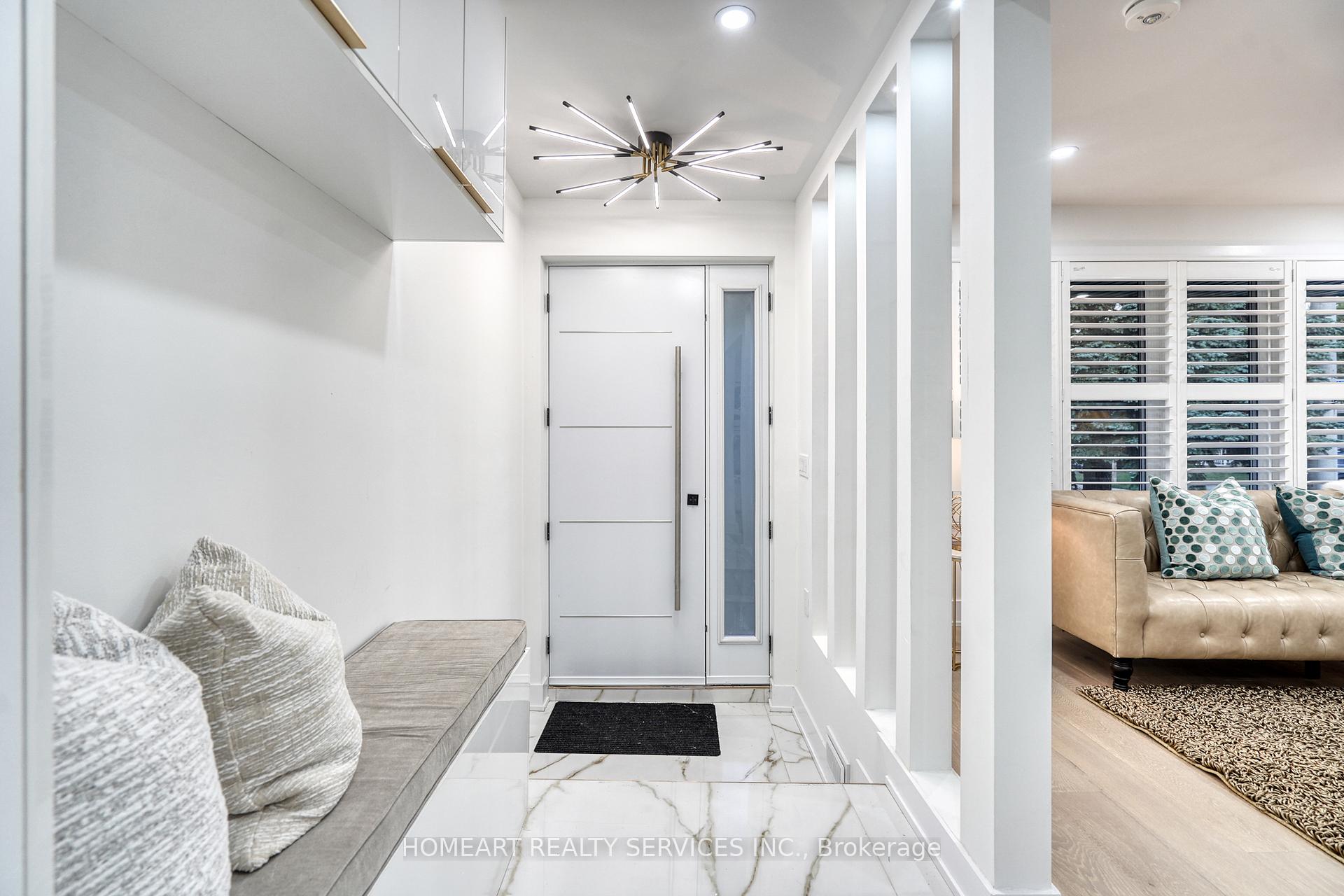 35 Munford Crescent, Toronto E03 — photo 5 of 5