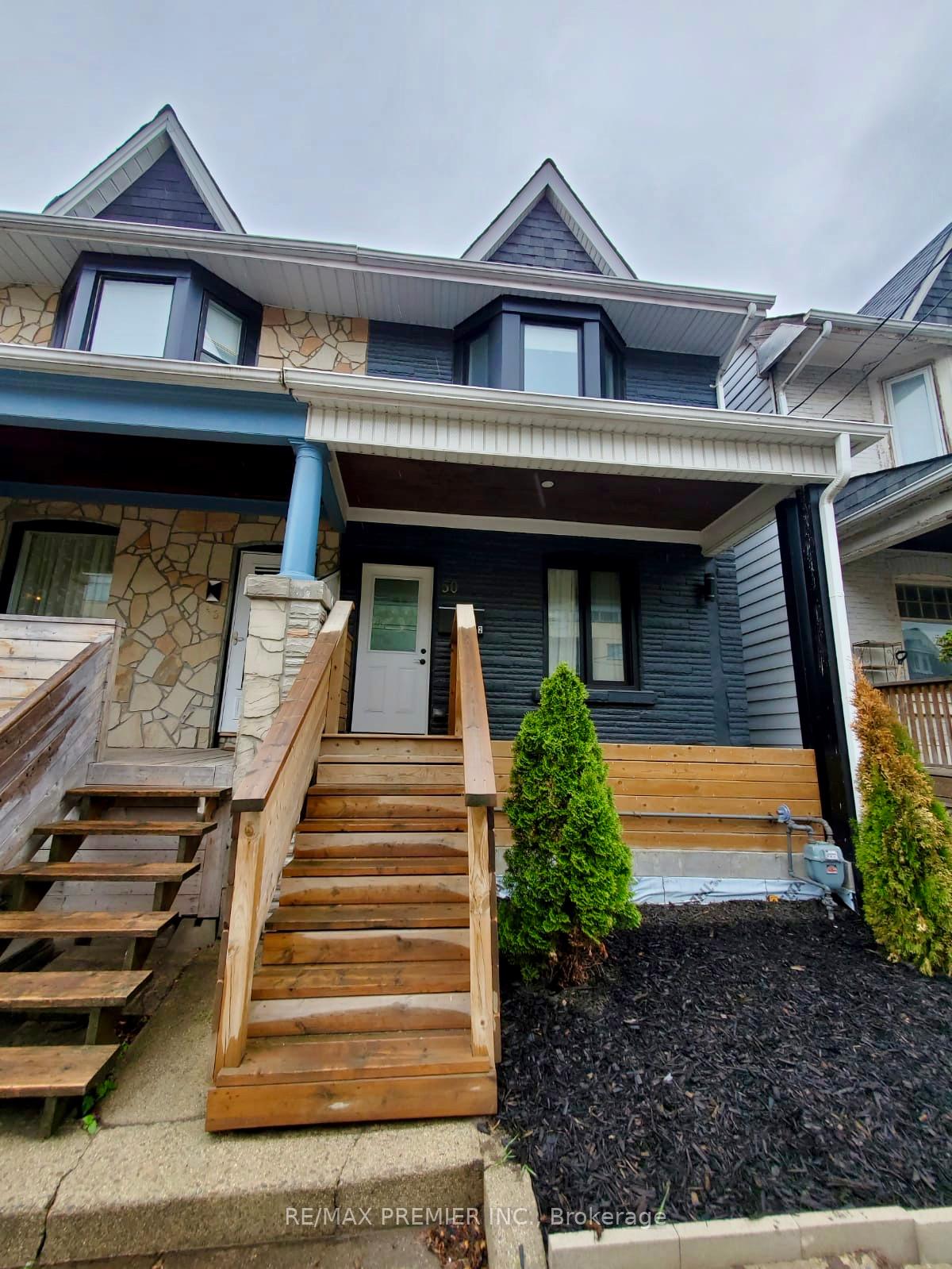 50 Pape Avenue 1, Toronto E01, ON M4M 2V6 — Toronto E01, Ontario