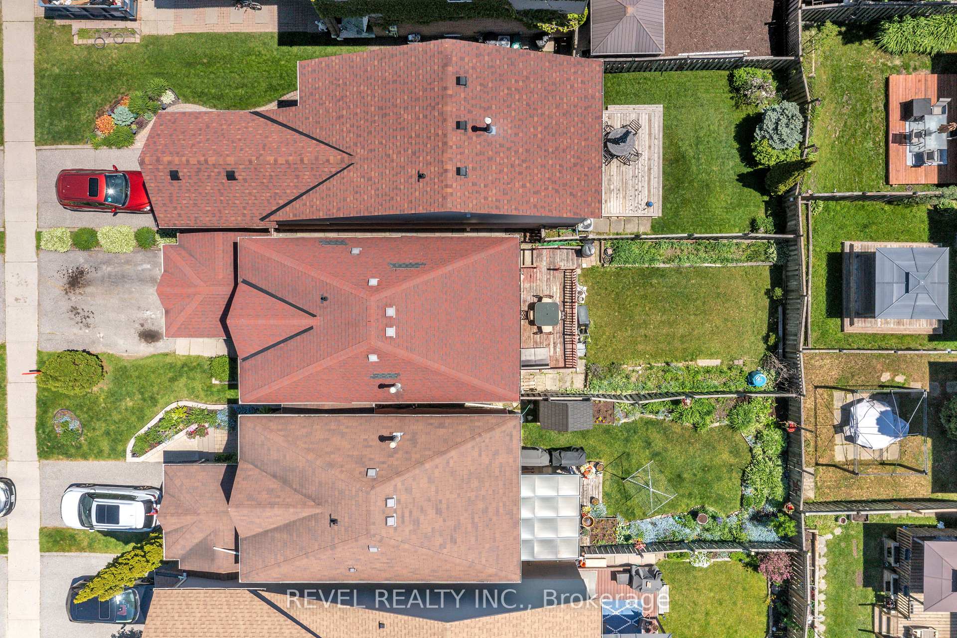 11 Carr Drive, Ajax — photo 3 of 5