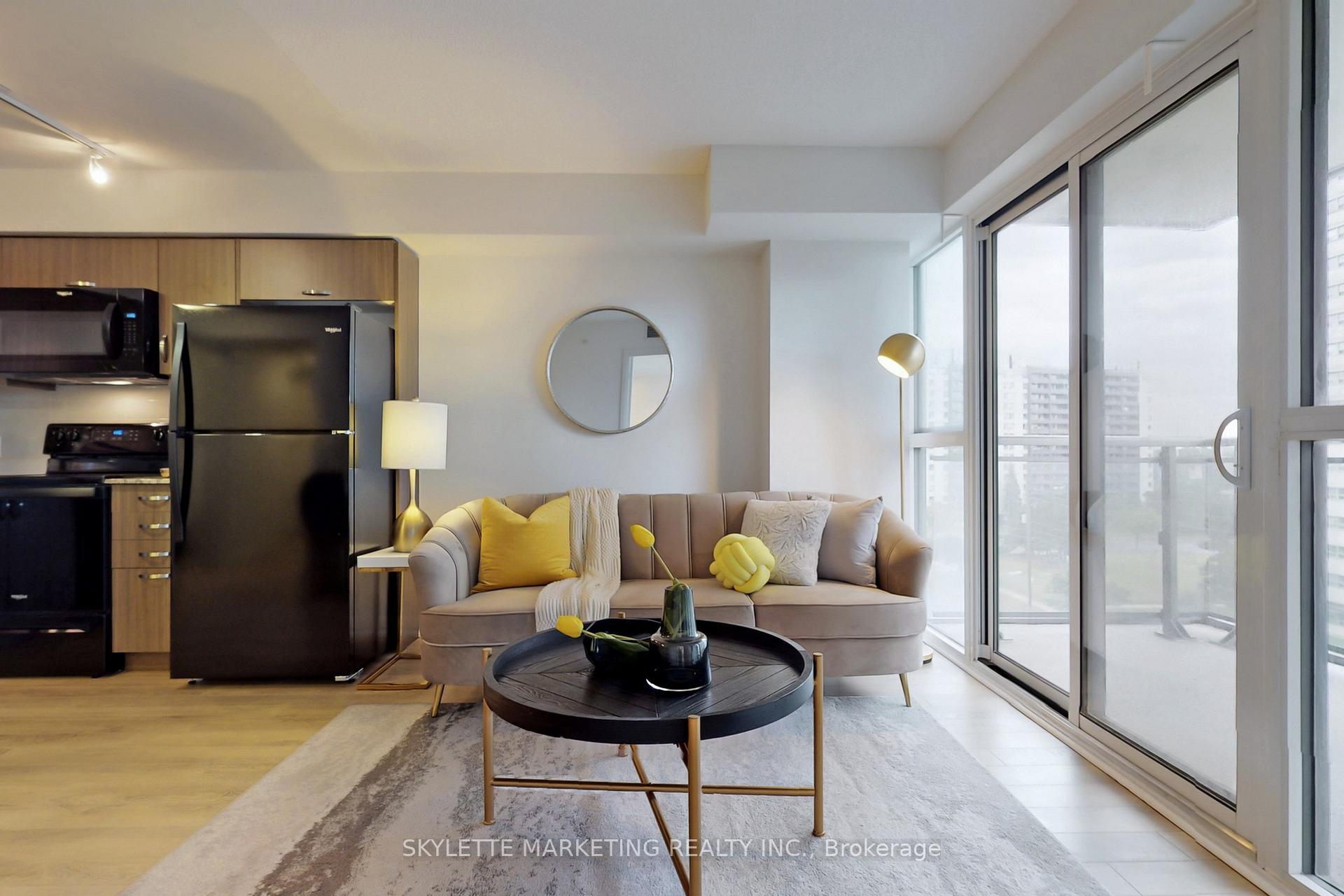 30 Meadowglen Place 609, Toronto E09 — photo 4 of 5