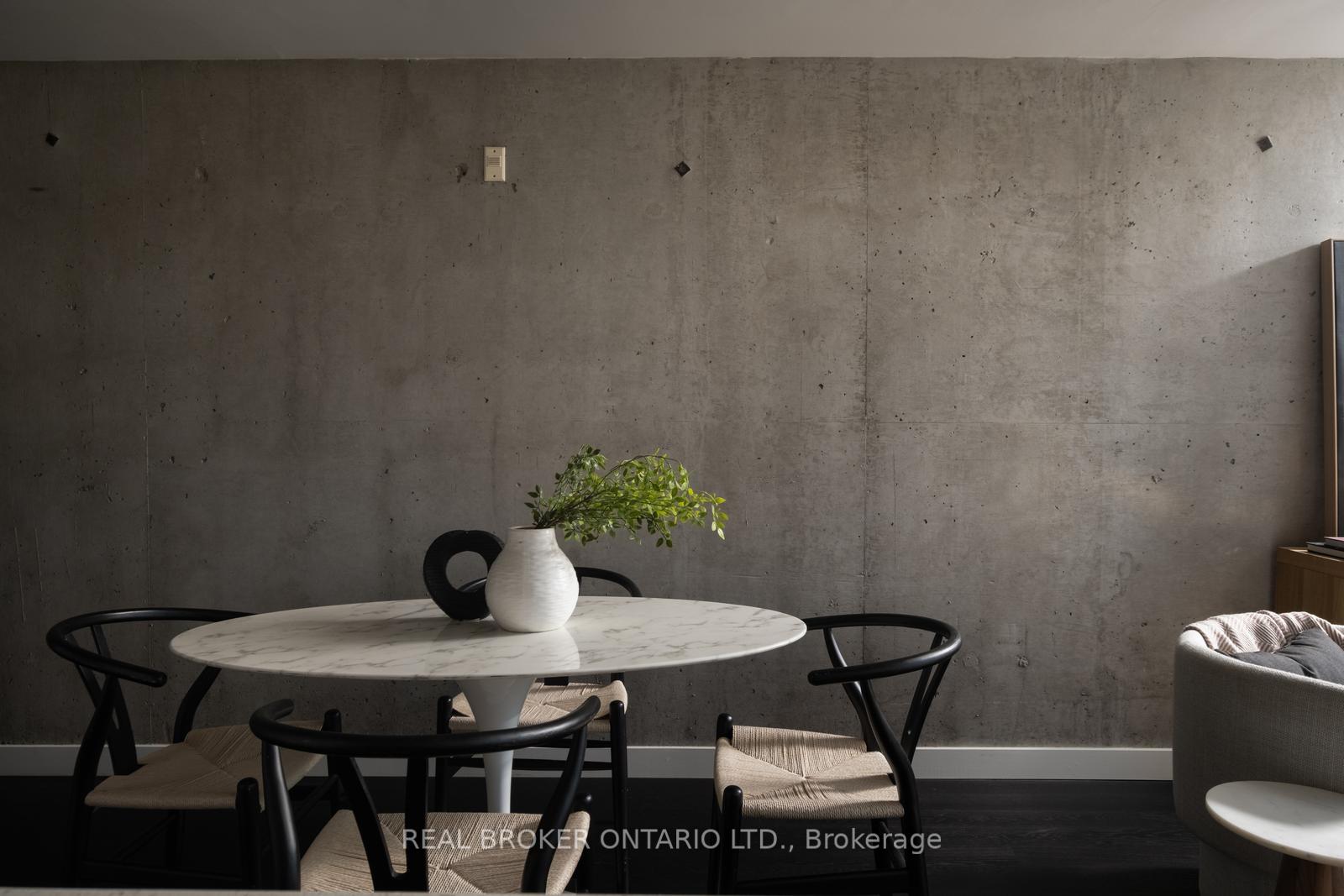 90 Broadview Avenue 202, Toronto E01 — photo 5 of 5