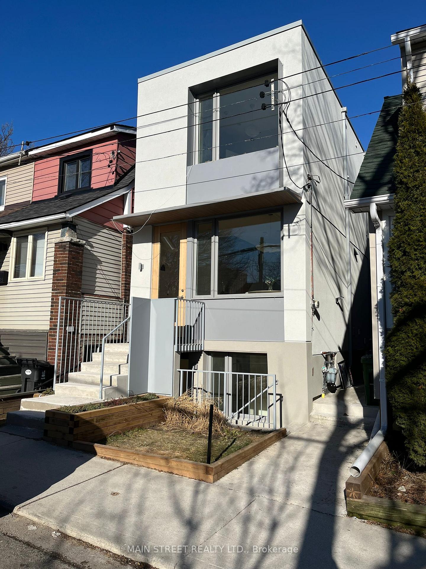 523 Craven Road, Toronto E01, ON M4L 2Z6 — Toronto E01, Ontario