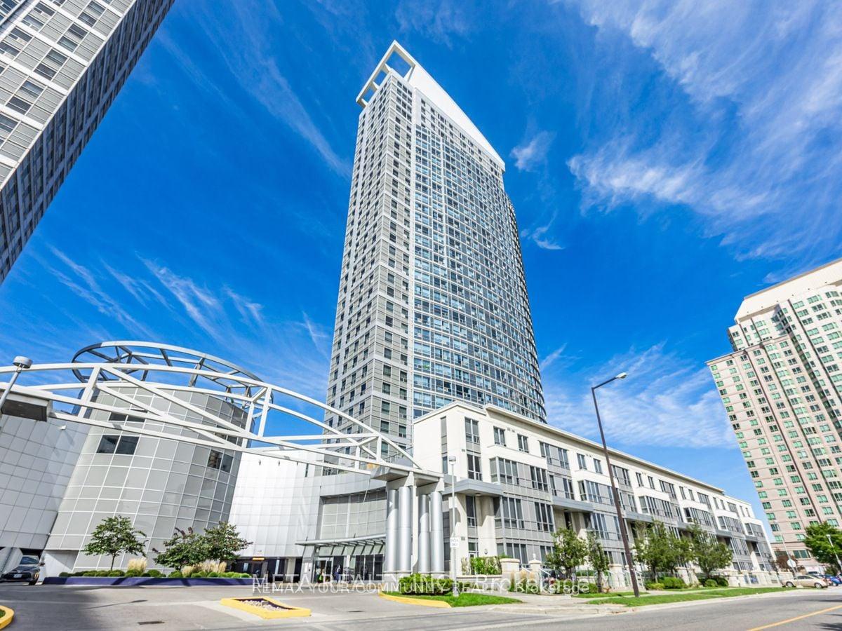 38 Lee Centre Drive 3002, Toronto E09, ON M1H 3J7 — Toronto E09, Ontario