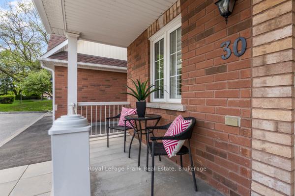 30 Gidley Lane 30, Ajax — photo 2 of 5