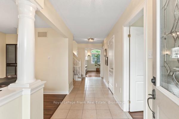 30 Gidley Lane 30, Ajax — photo 4 of 5