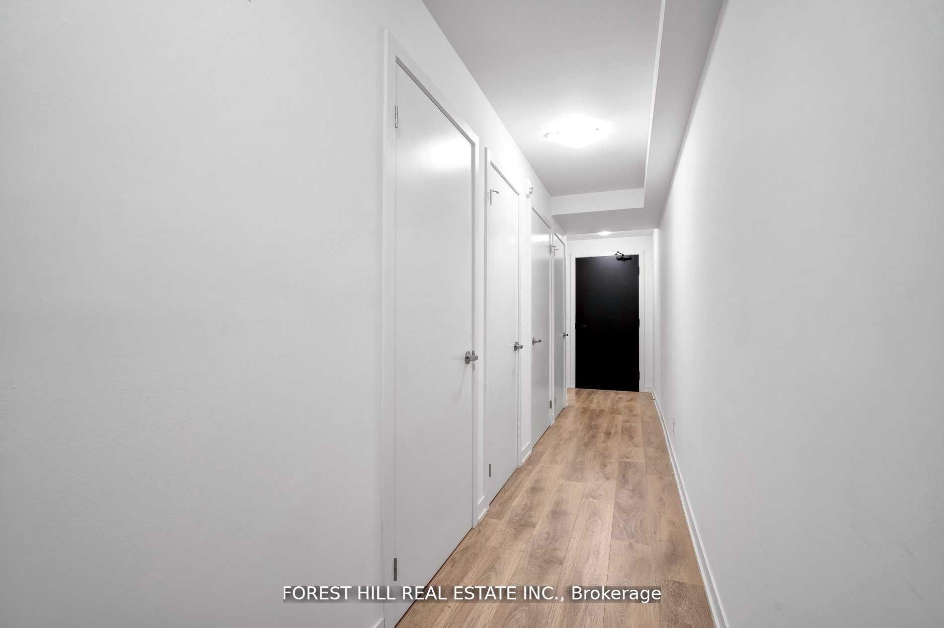 899 Queen Street E 202, Toronto E01 — photo 4 of 5