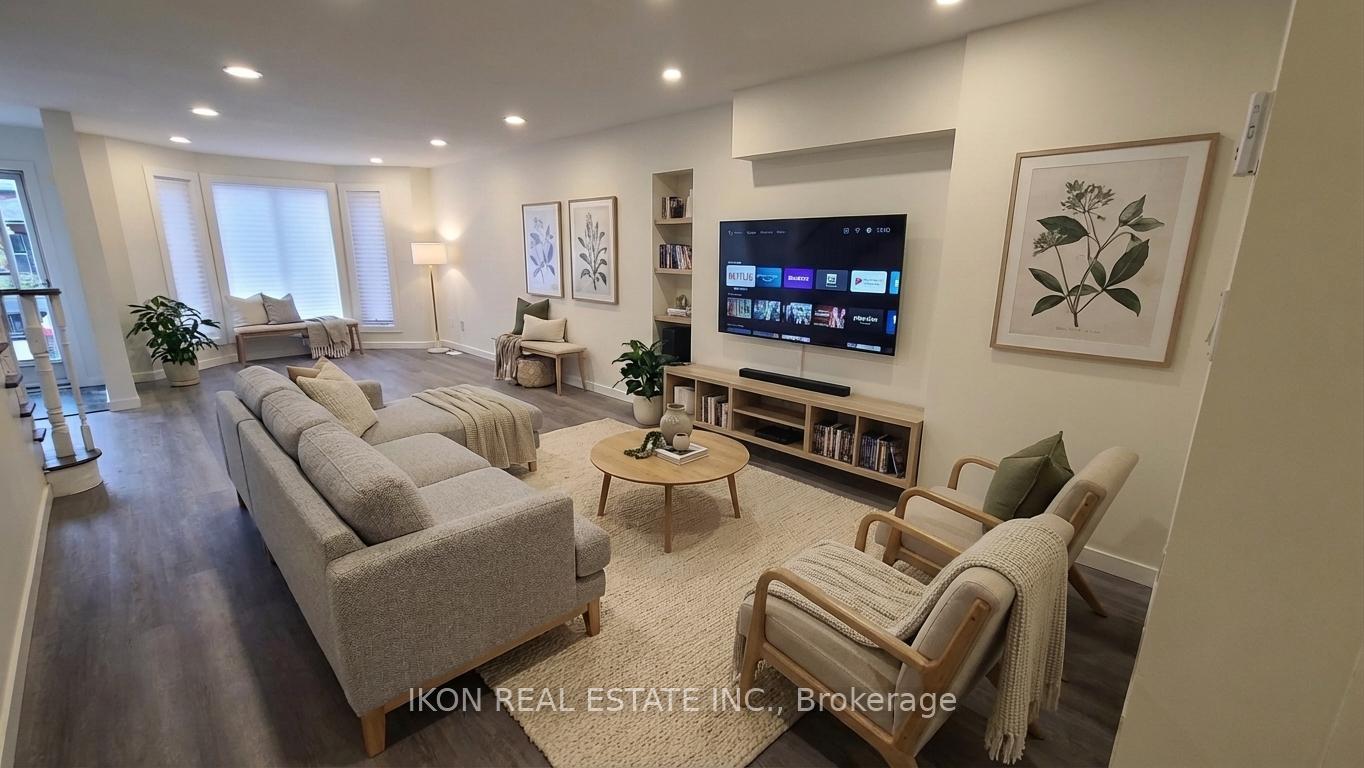 31 Torrens Avenue, Toronto E03, ON M4K 2H9 — Toronto E03, Ontario