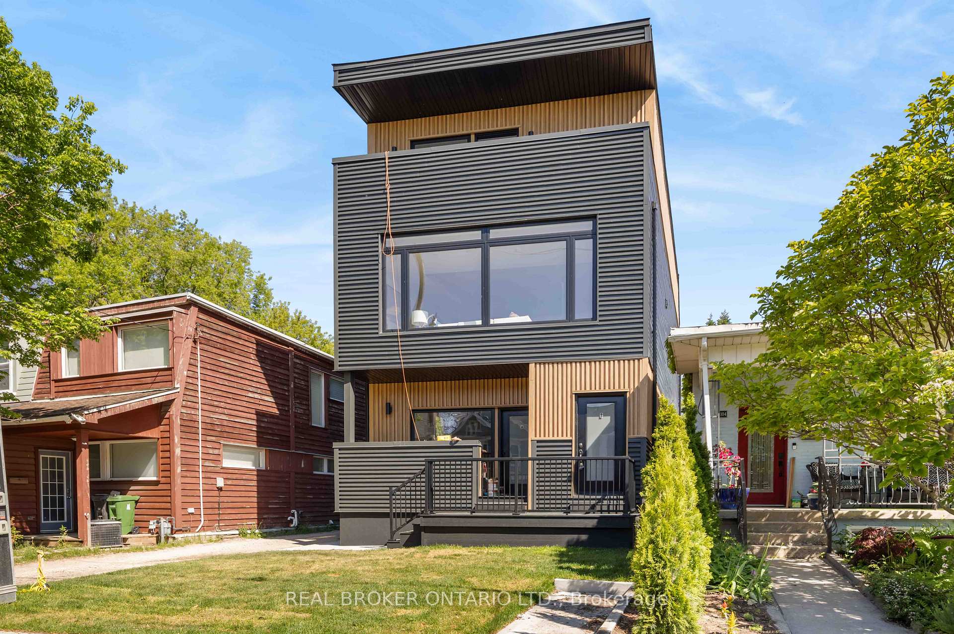 102 Boultbee Avenue B, Toronto E01 — photo 3 of 5