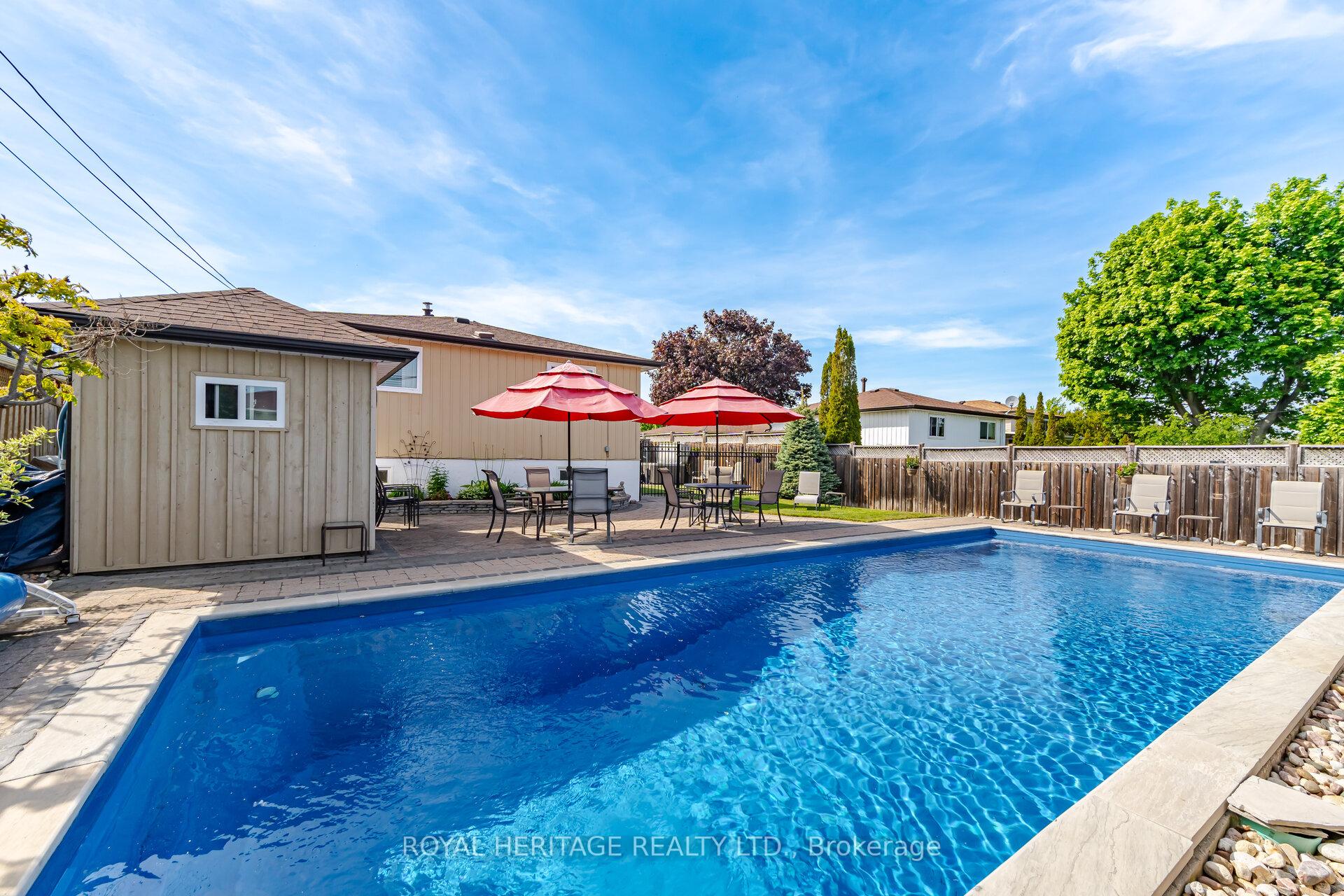115 Clover Ridge Drive E, Ajax, ON L1S 1H1 — Ajax, Ontario